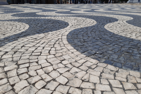 מדרכה פורטוגזית Portuguese sidewalk