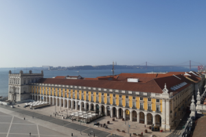 ככר המסחר בליסבון praca do comercio in Lisbon